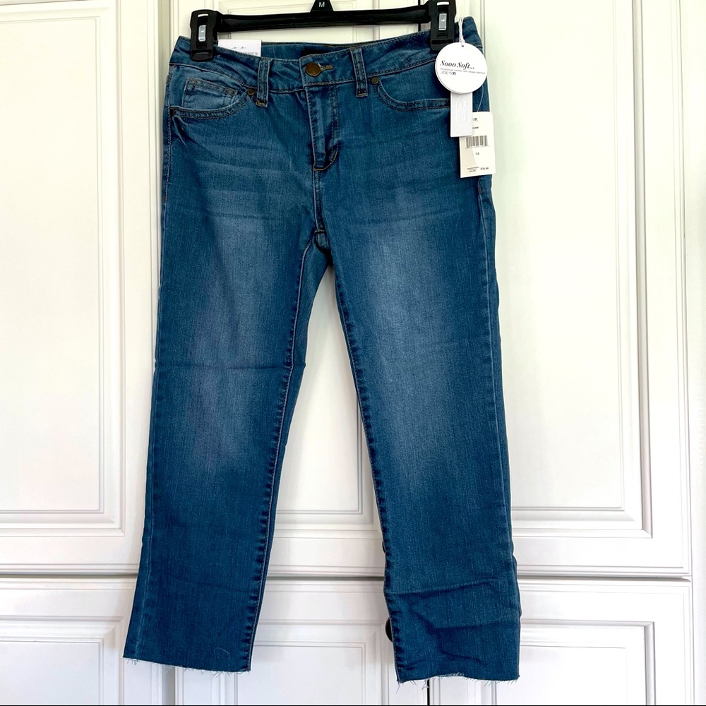 NWT JOES Crop Jeans w/unfinished hem - Girls